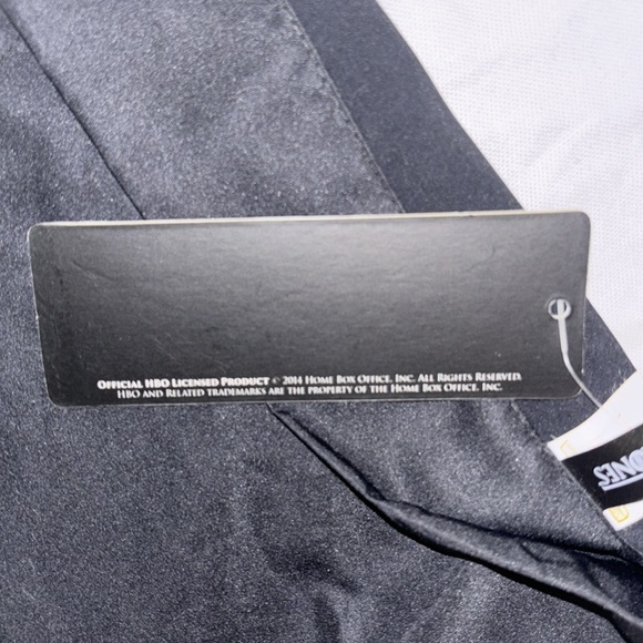 NWT House Stark Battle Standard Banner from Game of Thrones - Picture 3 of 3